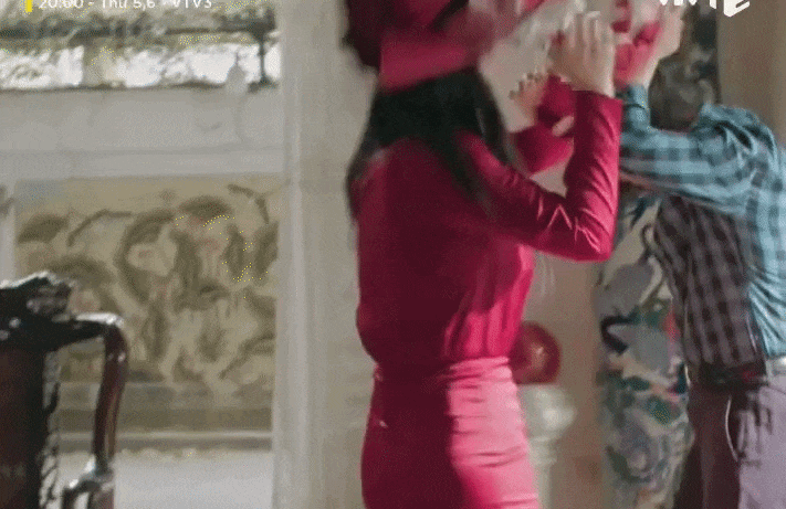 Mỹ nhân có đôi mắt buồn nhất Việt Nam lộ gương mặt khác lạ, ai nhìn cũng tiếc nhan sắc ngày xưa