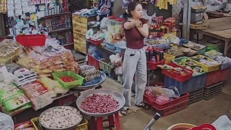 Chi tiết ám ảnh của nữ chủ tiệm ngất xỉu sau khi gặp 2 người lạ