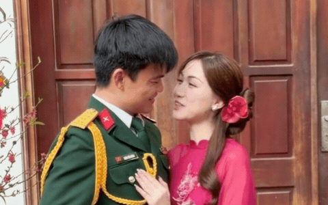 Đại uý Thăng Văn Cương đăng clip 'bóc phốt' Hoà Minzy, nhìn nét mặt cam chịu này không phải lần đầu