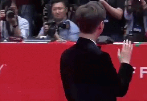 Rầm rộ tin cấm sóng nóng ca sĩ - rapper H. trên diện rộng