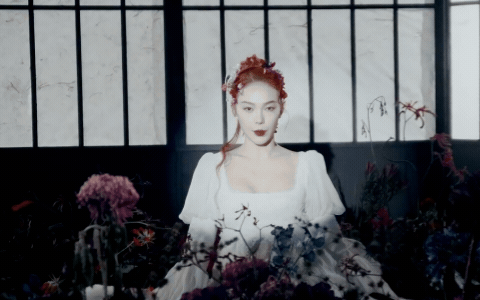 Minh Hằng: Lỡ cả đời không có bài hit thì sao…