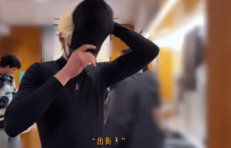 Không mê nổi mỹ nam ngông cuồng nhất showbiz: Tự coi mình là cái rốn của vũ trụ, diễn dở chỉ giỏi hạ bệ đồng nghiệp 