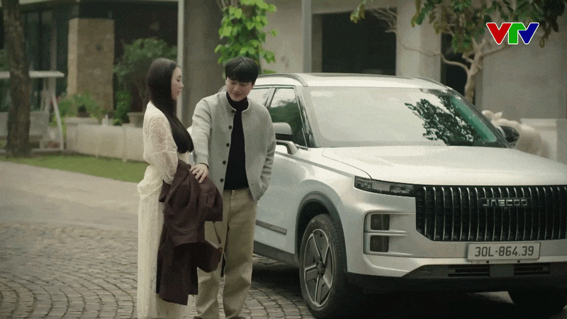 Gương mặt đáng sợ của Quỳnh Kool