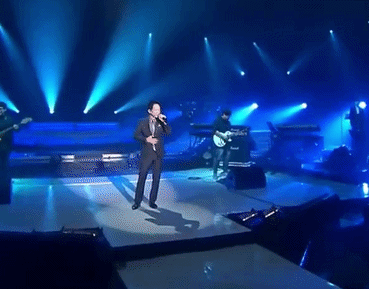 Thảm cảnh “vua bán xe” showbiz bị hàng xóm phóng hỏa thiêu rụi phòng thu, nợ nần chồng chất