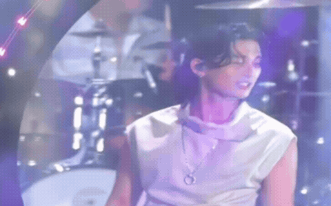 Cả làng nhạc mong nhớ hoàng tử nhạc số, nghe fanchant quốc dân mới biết nổi tiếng cỡ nào