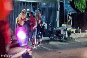 Giằng co, cản trở CSGT xử lý vi phạm nồng độ cồn: Danh tính 3 người