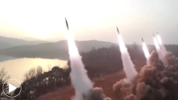 Triều Tiên phóng tên lửa mang đầu đạn chùm, Hàn Quốc 'đứng ngồi không yên' yêu cầu họp khẩn