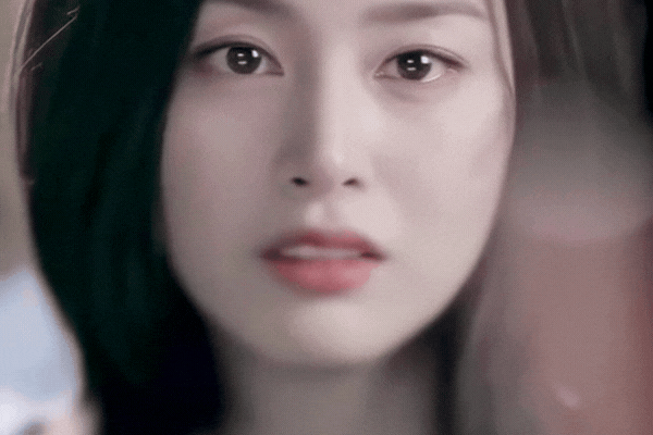 Ngắm Kim Tae Hee 17 năm trước mới hiểu tại sao Bi Rain thắng đời 1-0, nhan sắc đạt đến cảnh giới tối thượng