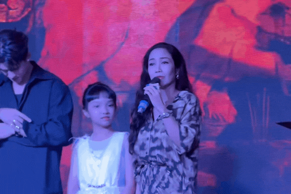 Ốc Thanh Vân: Không hiểu sao con tôi cũng biết, còn gửi lại đoạn clip tôi đang chửi chồng