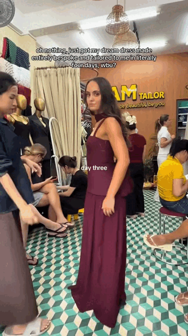 Gái Tây vỡ oà khi gặp 'pháp sư Hội An': May đồ đẹp dã man, từng đường kim mũi chỉ đều xuất sắc, xin phép luỵ Việt Nam