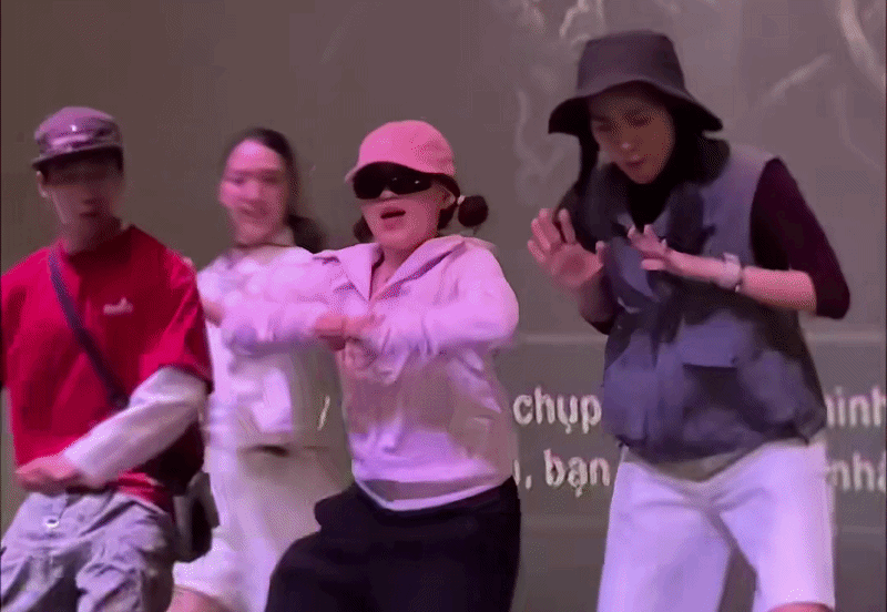 Ông trời không cho ai tất cả nhưng cô gái này là ngoại lệ: Mặt xinh diễn hay nhảy đẹp, muốn không nổi tiếng quá khó