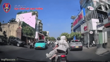 Chia sẻ camera tình huống va chạm, tài xế bị chỉ trích 'ngược': Cục CSGT phân tích