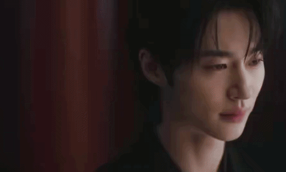 Perfect Crown tập 7: IU bị đầu độc, Byeon Woo Seok chống lại cả thế giới để bảo vệ vợ yêu