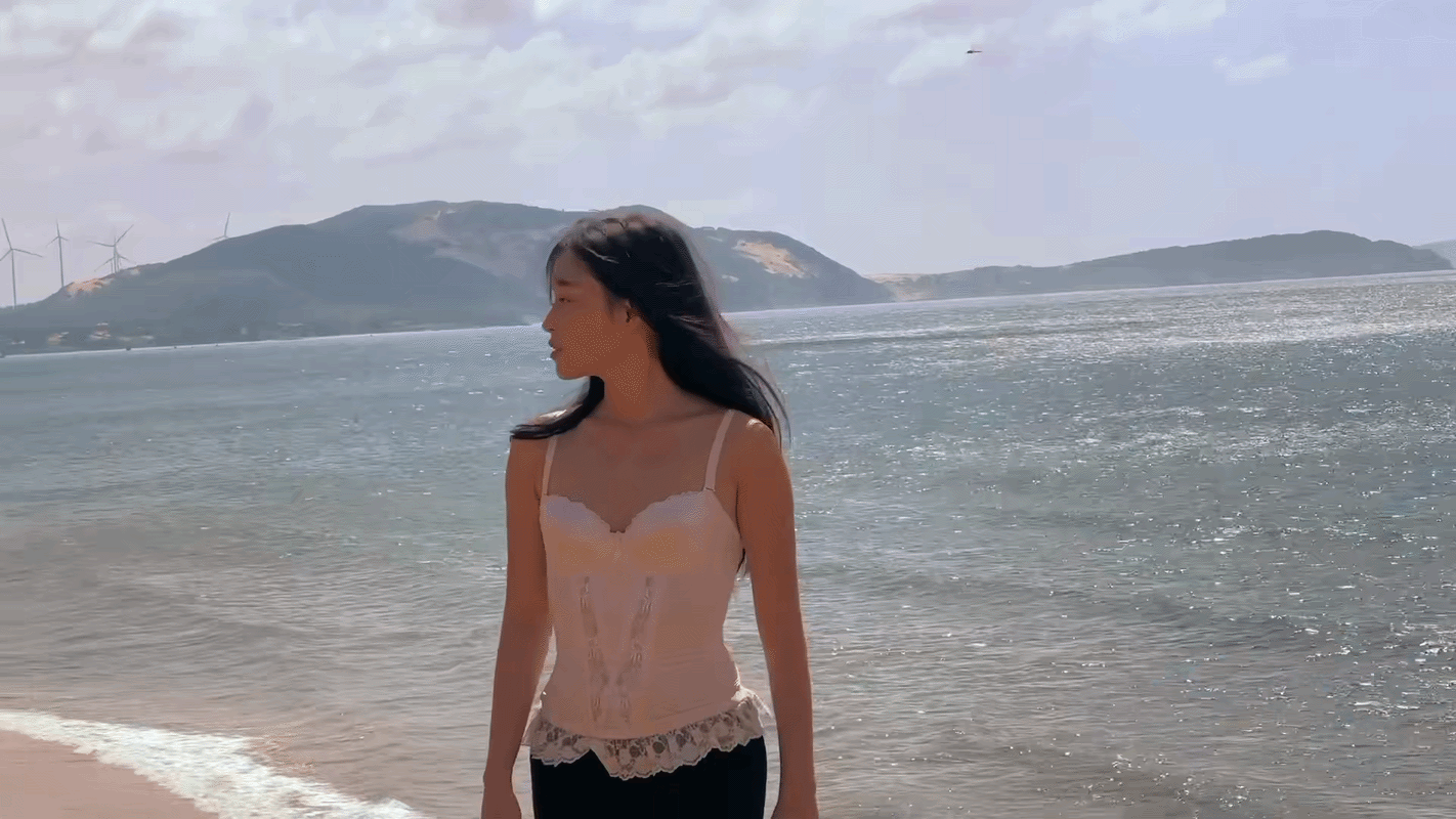 Việt Nam có 1 gương mặt tuy chưa nổi tiếng nhưng nhan sắc đẹp như Chương Bá Chi và Chương Tử Di