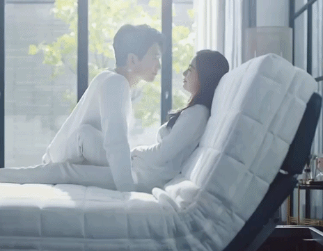 Cảnh tượng đáng lo ngại của vợ chồng Kim Tae Hee - Bi Rain tại nhà riêng 90 tỷ