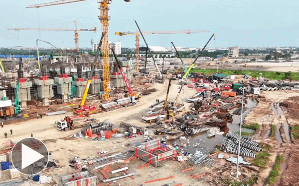 Khung cảnh 'thần tốc' tại công trình sân vận động lớn nhất thế giới ở Việt Nam do Vingroup xây dựng
