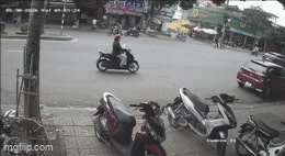 Vụ tai nạn do xe đạp điện khiến 3 người thương vong: Thông tin bất ngờ