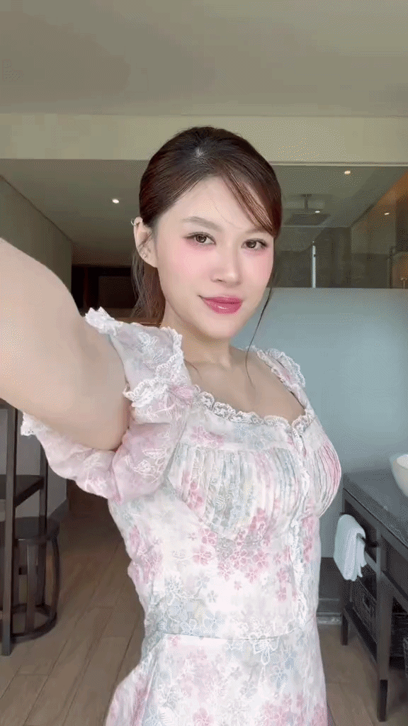 Ở Việt Nam có một “công chúa đế chế cá ngừ': Đỗ 4 trường đại học Mỹ, mỗi lần dự sự kiện phải đi “cà kheo”