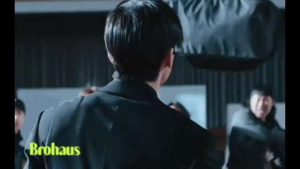 Người tốt chúng ta không cổ xúy bạo lực, nhưng tại sao xem Teach You a Lesson vẫn … thỏa mãn đến thế?
