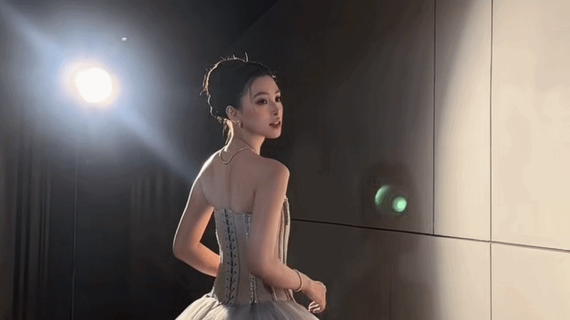 Mỹ nhân Vbiz có gương mặt tỷ lệ vàng style nào cũng cân đẹp, chưa lần nào đi thảm đỏ gây thất vọng