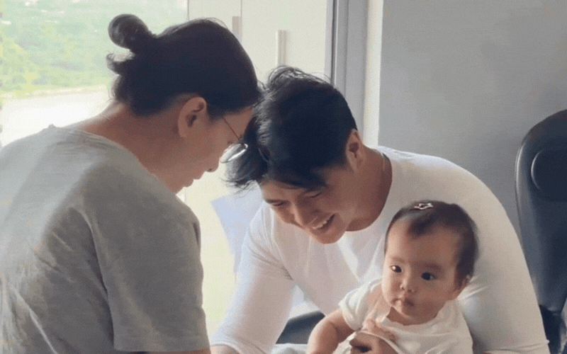 Khoảnh khắc buổi sáng đốn tim của chồng Ngô Thanh Vân: Bí quyết nạp năng lượng cực ngọt trước khi đi làm!