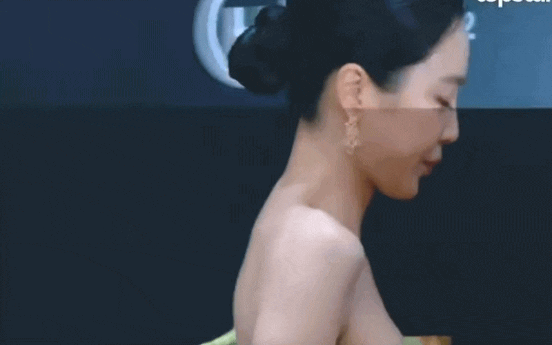 Nữ thần tượng không hài lòng với xuất thân ca sĩ, nổi tiếng là “bình hoa di động”