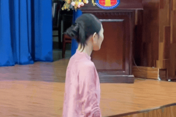Nữ thần cổ trang thế hệ mới của Việt Nam đây rồi: Visual đẹp hết nước chấm, mặt mộc cực phẩm viral khắp MXH