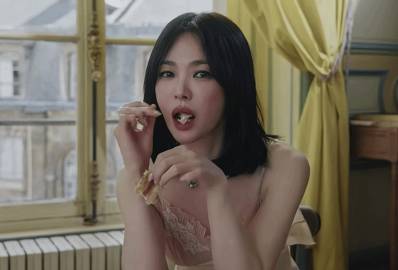 10 nữ diễn viên giàu nhất Hàn Quốc 2026: Song Hye Kyo có 1500 tỷ cũng chỉ xếp thứ 3, hạng 1 thắng đời tuyệt đối