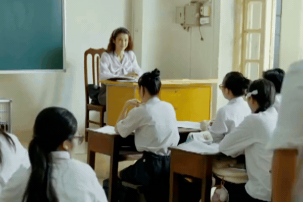 Cô giáo hot nhất Việt Nam lúc này khiến 3 triệu người khen xinh: Trẻ hơn cả học sinh, nhìn là muốn đi học