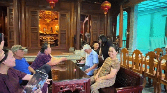 Cụ ông 92 tuổi chia vàng, tiền cho 41 người con, cháu, chắt ở Nghệ An: Hé lộ về món quà đặc biệt