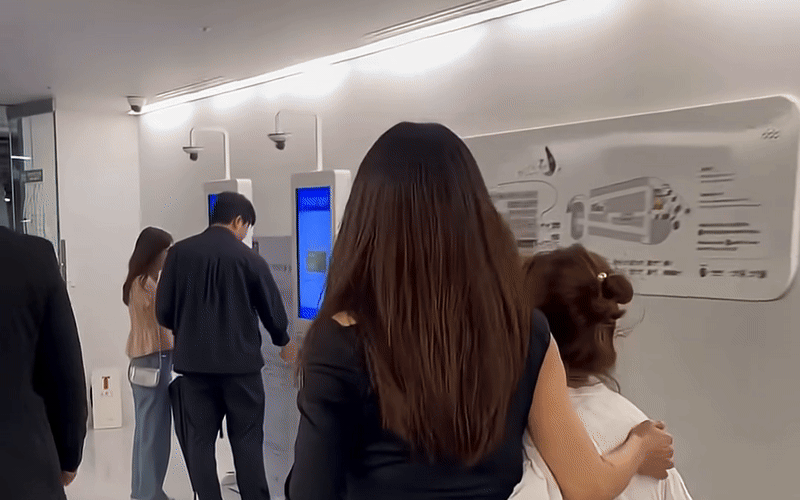 Thấy Song Ji Hyo mà giật cả mình 