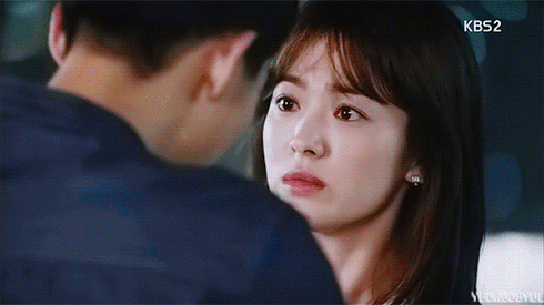 Dàn cast Hậu Duệ Mặt Trời sau 10 năm: Song Joong Ki bị đồn ly hôn lần 2, Song Hye Kyo quá bá khí!