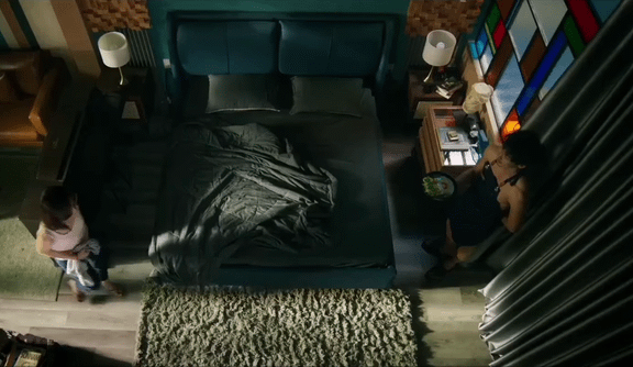Việt Nam có 1 bộ phim 18+ hút hàng tỷ view, viral khắp quốc tế: Lập 18 kỷ lục trong nước, Netflix không ai làm lại 