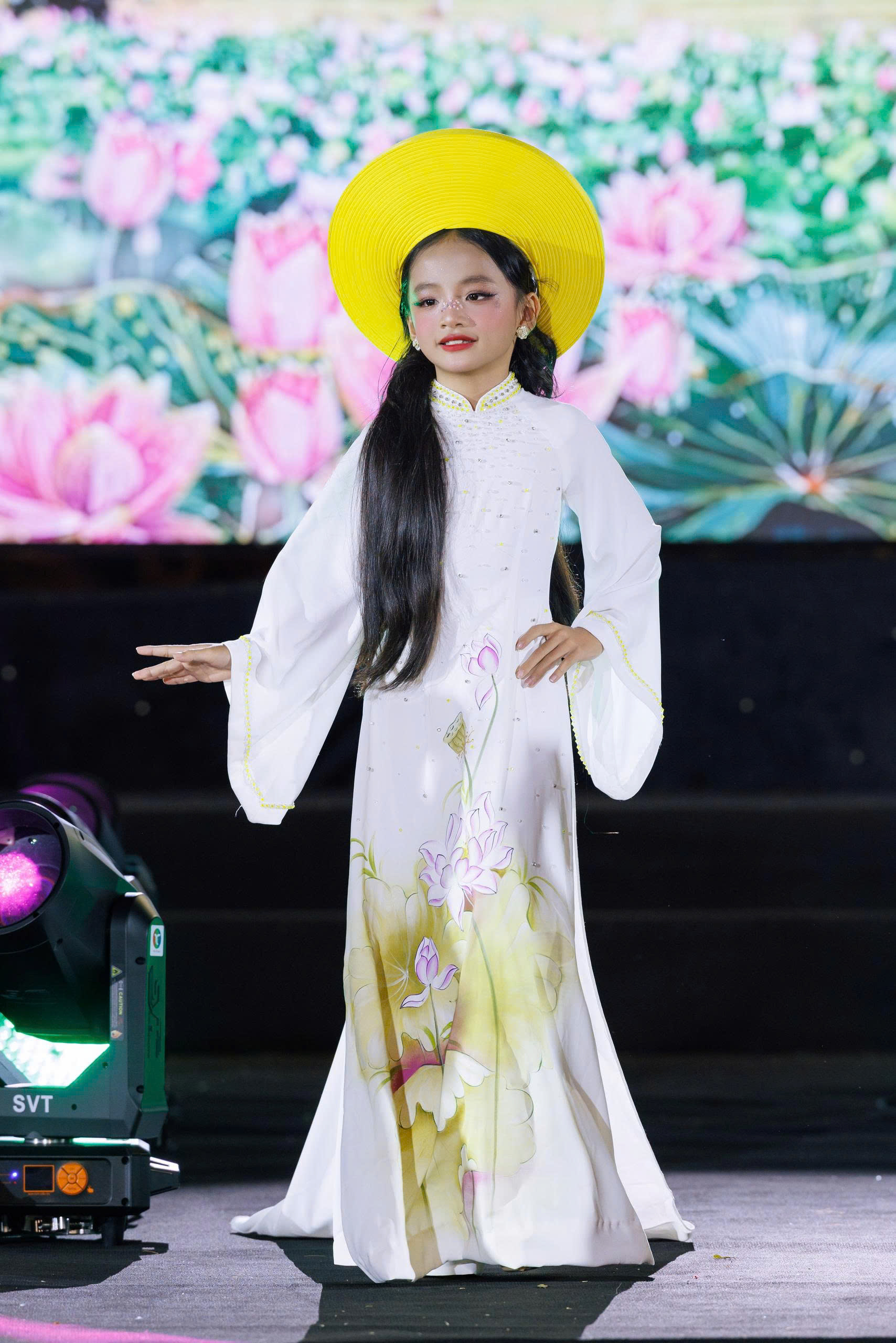 Mẫu nhí Nguyễn Phương Bình chính thức đại diện Việt Nam tham dự Đại sứ Du lịch Trẻ Thế giới 2026