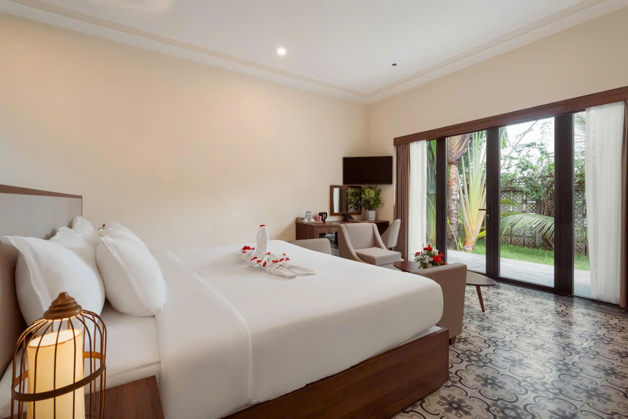 Với nhiều hạng phòng được thiết kế đa dạng, CocoLand đáp ứng linh hoạt nhu cầu lưu trú của nhiều đối tượng khách hàng