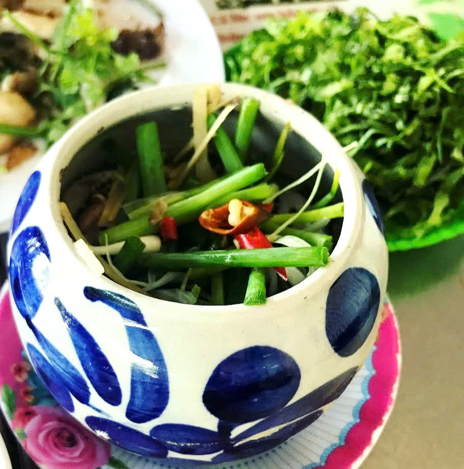 Mắt cá ngừ đại dương được xem là đặc sản trứ danh của Phú Yên, không chỉ gây ấn tượng bởi hương vị đặc biệt mà còn được biết đến với giá trị dinh dưỡng. ( Ảnh: sưu tầm)