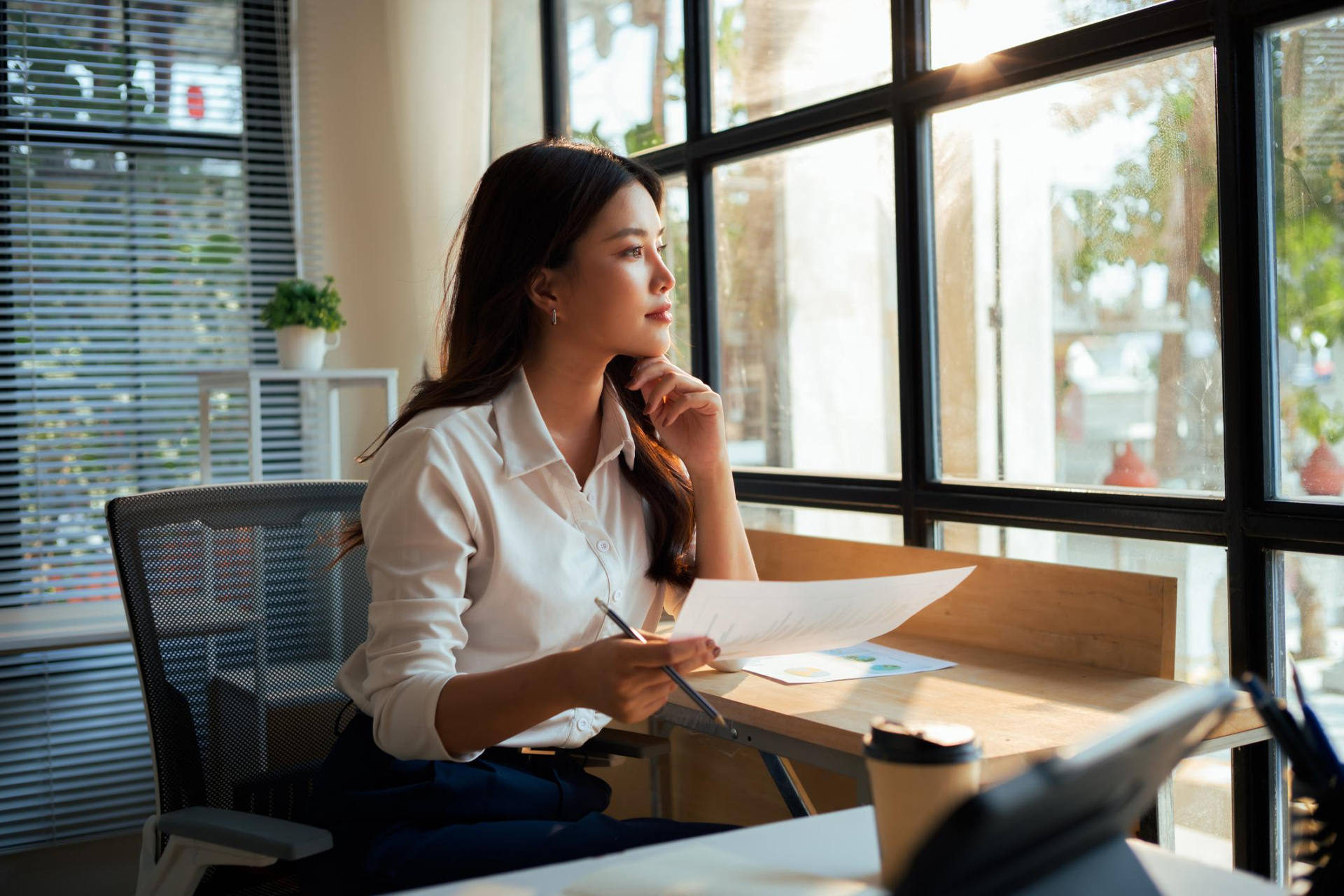 Giữa nhiều kỳ vọng, đôi khi một khoảng lặng cần thiết để nhìn lại điều mình thực sự muốn cũng là một phần của nghệ thuật sống. Ảnh minh họa.