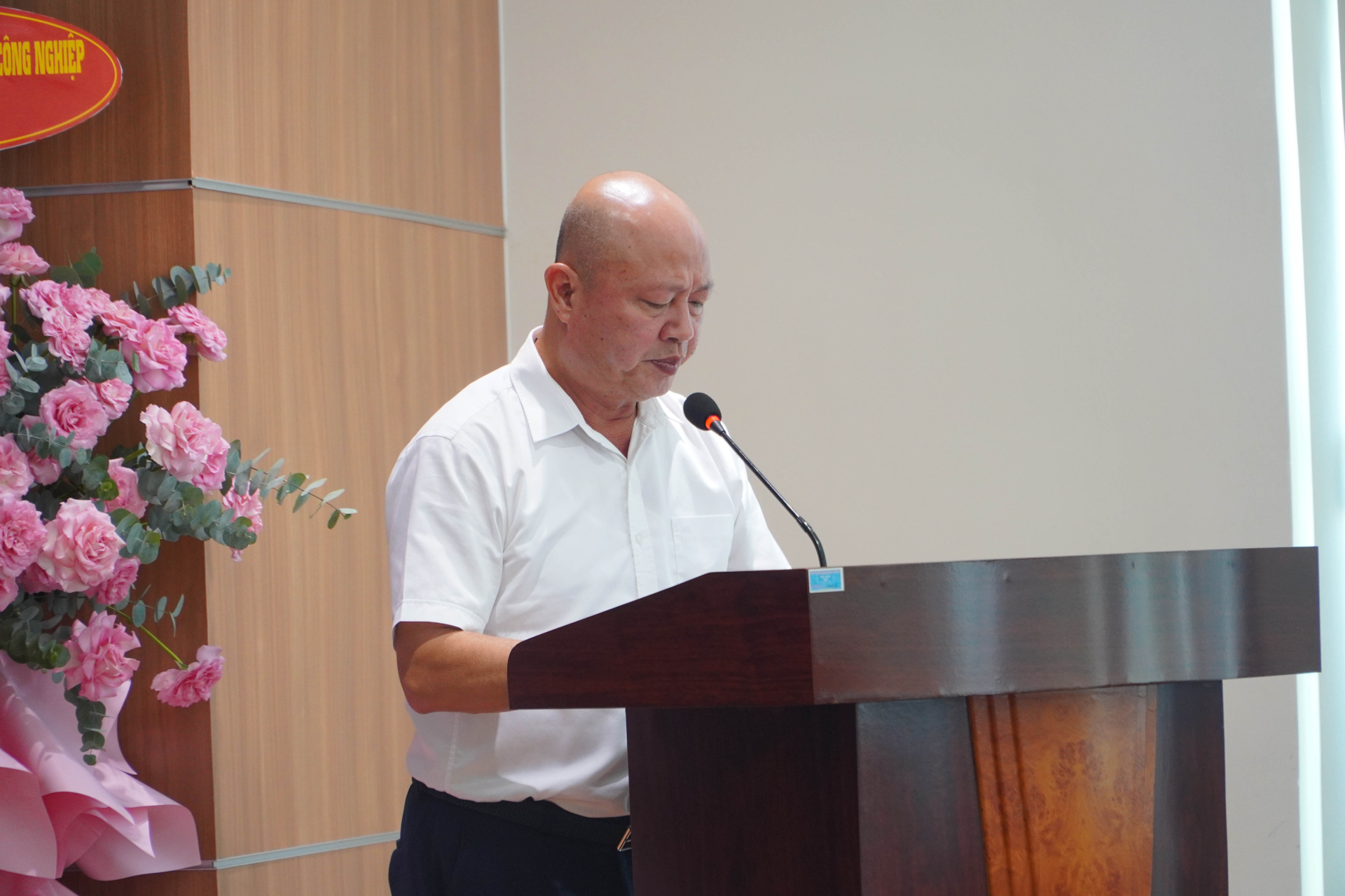 Ông Nguyễn Phú Cường, Phó Chủ tịch kiêm Tổng Thư ký VEIA phát biểu tại hội thảo