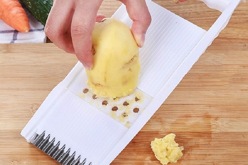 Hơn 90% người dùng không biết công dụng thật sự của những chiếc lỗ này