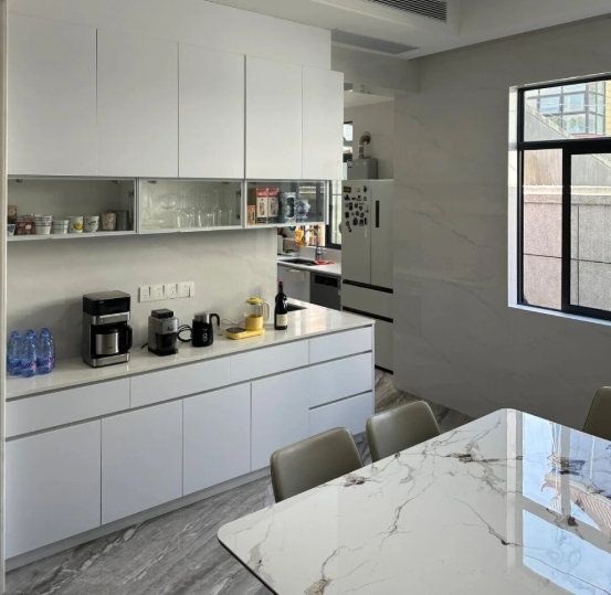 Căn nhà 120m2 bố trí thông minh vừa hiện đại vừa linh hoạt, gần gũi thiên nhiên: “Cuộc sống trong biệt thự cũng chỉ đến thế mà thôi”