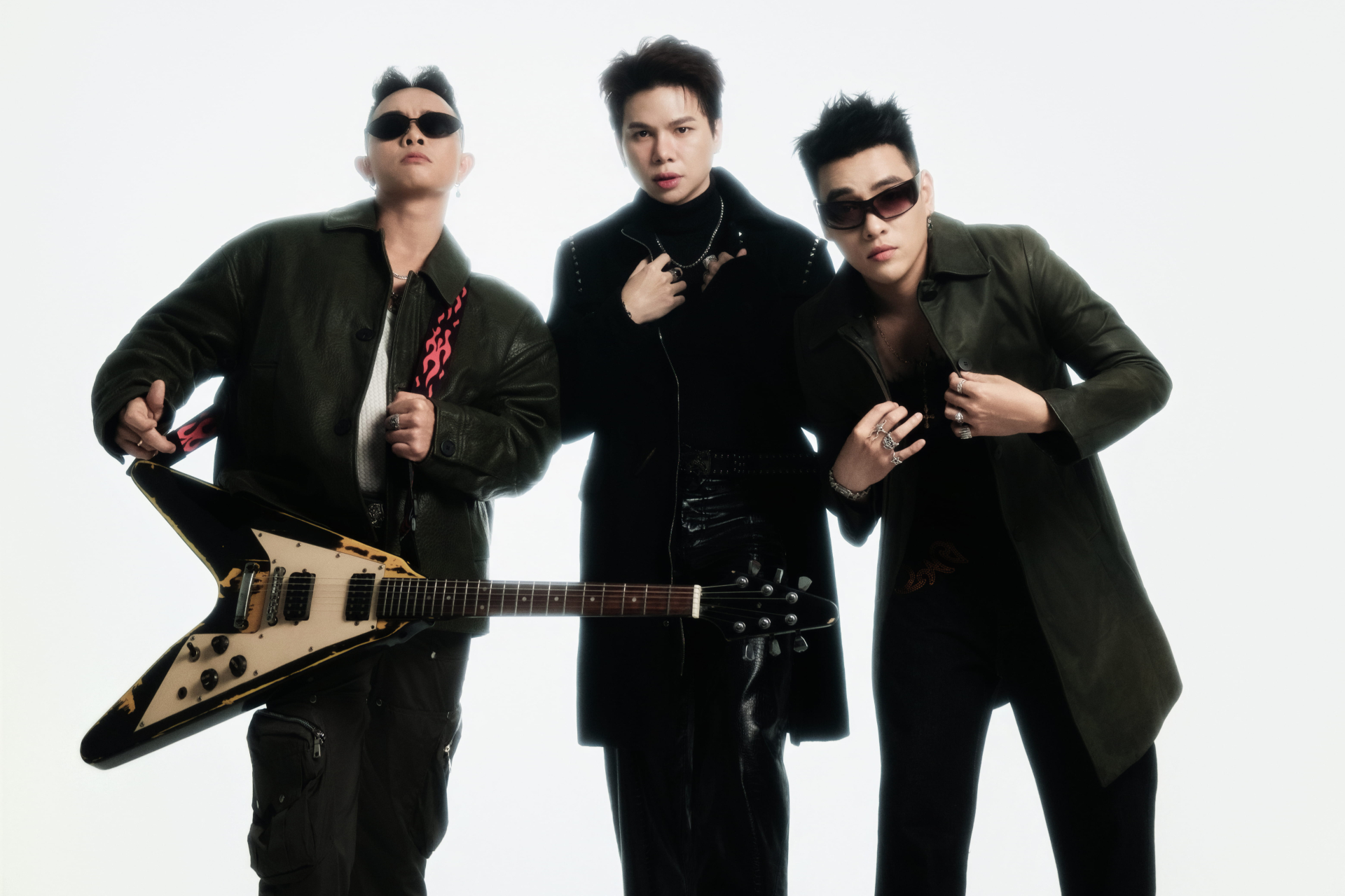 Một nhóm nhạc đình đám gắn liền với thanh xuân nhiều thế hệ khán giả Việt sắp trở lại sau 15 năm