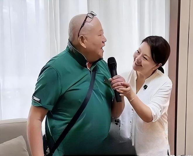 Nữ MC đình đám cùng cả gia đình chuyển vào viện dưỡng lão, mẹ chồng cũng đến sống chung: Lý do phía sau khiến nhiều người suy ngẫm