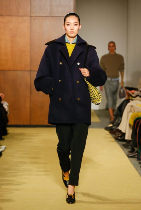 Một thương hiệu xa xỉ giới thiệu BST Thu Đông 2026, làm mới những thiết kế kinh điển theo cách bất ngờ