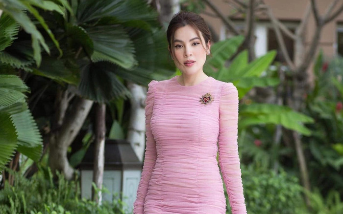 Nam NSƯT từng nhận cát-xê cả trăm cây vàng, U60 si mê nữ doanh nhân là mẹ đơn thân, sống trong biệt thự 200 tỷ tại TP.HCM