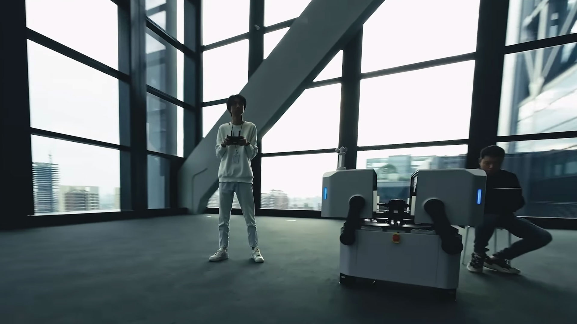 Công ty đáng mơ ước nhất lúc này: Nhân viên mới nhận 5 phần lương, thu nhập lên đến 1,3 tỷ đồng/năm, nghỉ việc vẫn có quà Tết