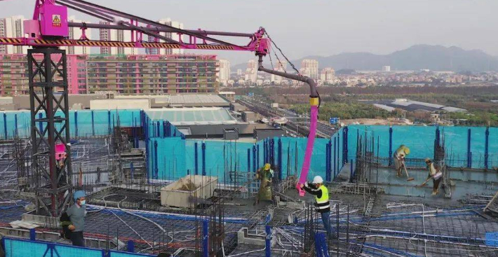 Phát hiện loạt robot Trung Quốc làm việc suốt ngày đêm tại các công trường xây dựng, nhận nhiệm vụ quan trọng