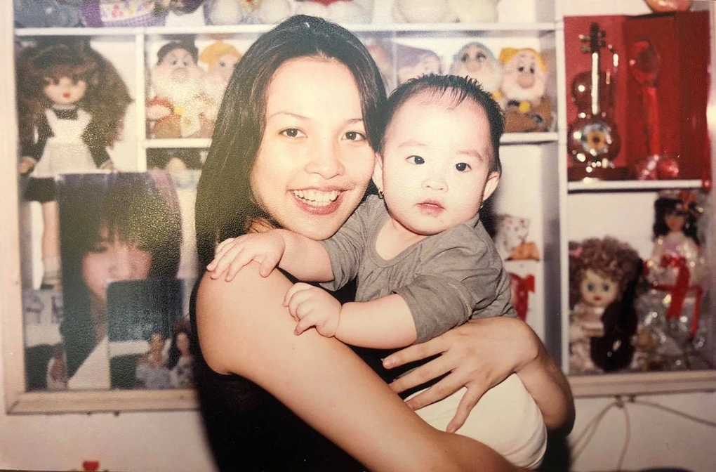 Nữ ca sĩ sở hữu bản hit “sống được 200 năm”: Làm mẹ đơn thân từ năm 21 tuổi, muốn vào viện dưỡng lão khi về già