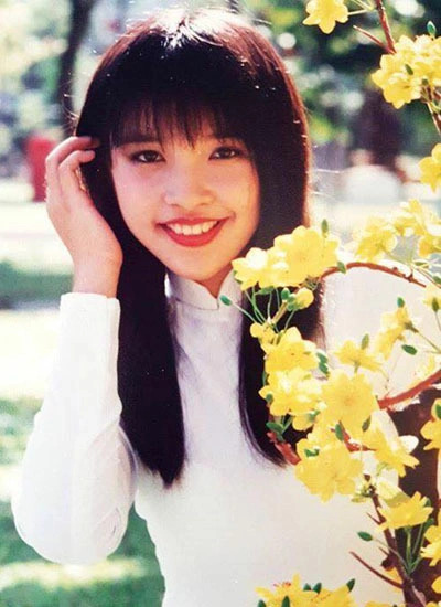 Nữ ca sĩ sở hữu bản hit “sống được 200 năm”: Làm mẹ đơn thân từ năm 21 tuổi, muốn vào viện dưỡng lão khi về già