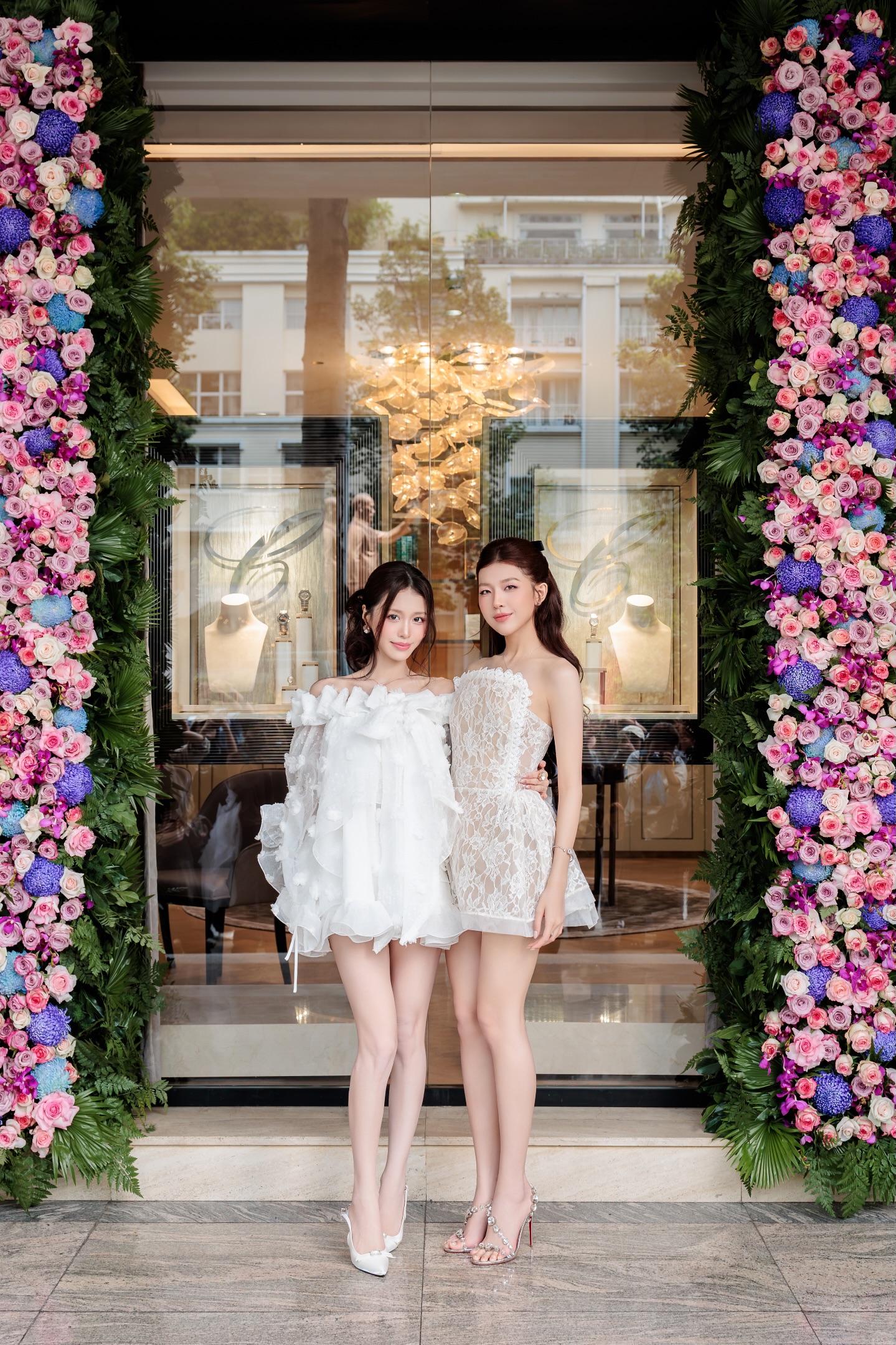 “Mỹ nhân trăm tỷ” sinh năm 2003 gây chú ý khi diện trang sức xa xỉ, khí chất ngày càng thăng hạng