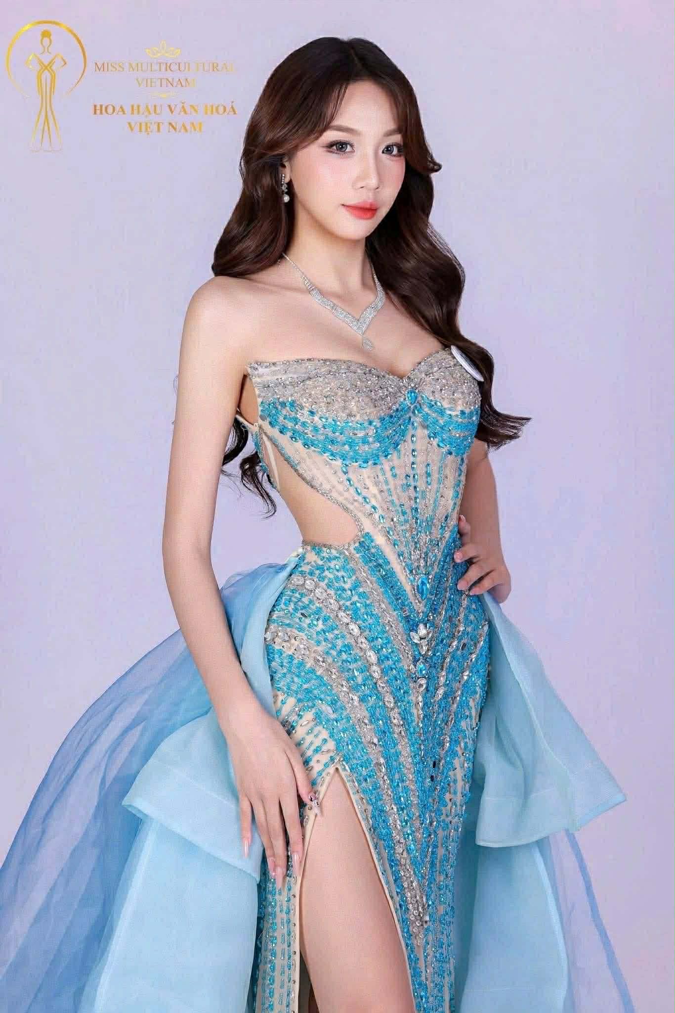 Nữ sinh 18 tuổi đăng quang Hoa hậu Văn Hoá Việt Nam 2026 có thành tích học tập 'khủng': Từng tranh giải ở hàng loạt cuộc thi học thuật